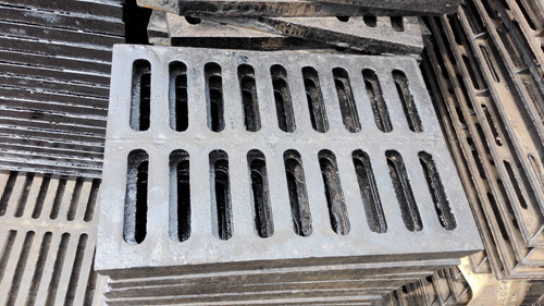 地下車(chē)庫(kù)篦子(車(chē)庫(kù)排水溝篦子)的安裝方法步驟
